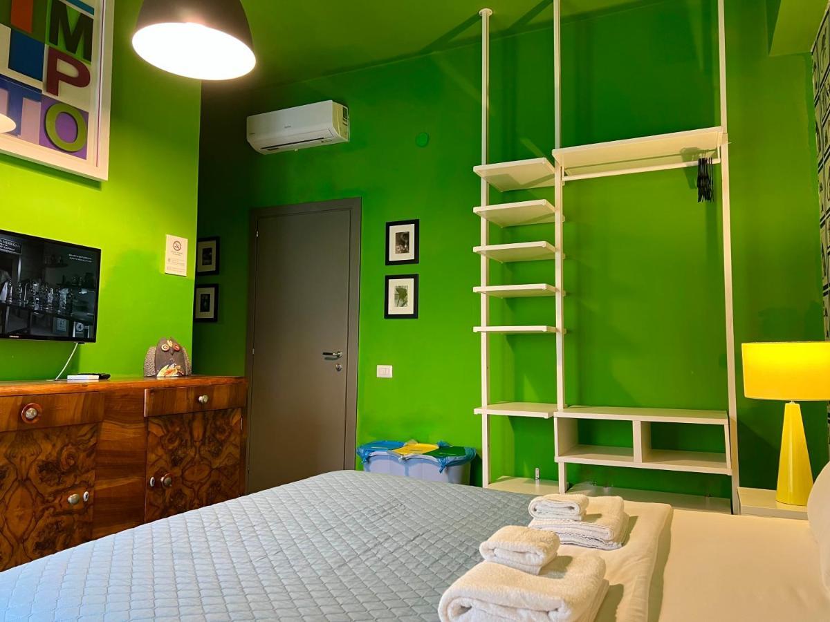 Budget Rooms Sonnino 37 칼리아리 외부 사진